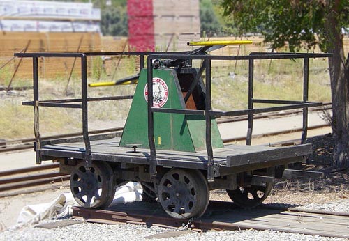 A_handcar_pump_trolley_UK.jpg